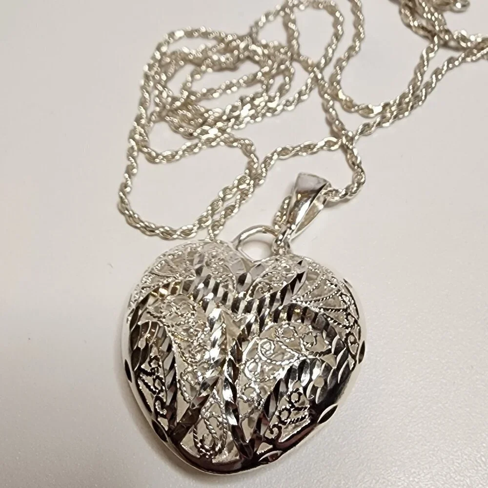 925 Silver Filigree Puffy Heart Pendant with Long Rope Chain